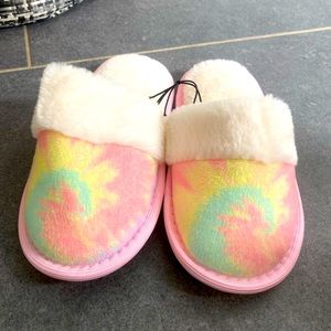 Slippers NWOT